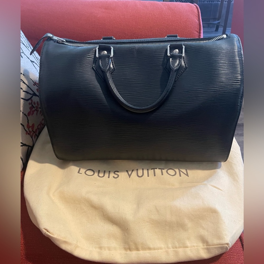 Authentic Louis Vuitton Epi Leather Speedy 30